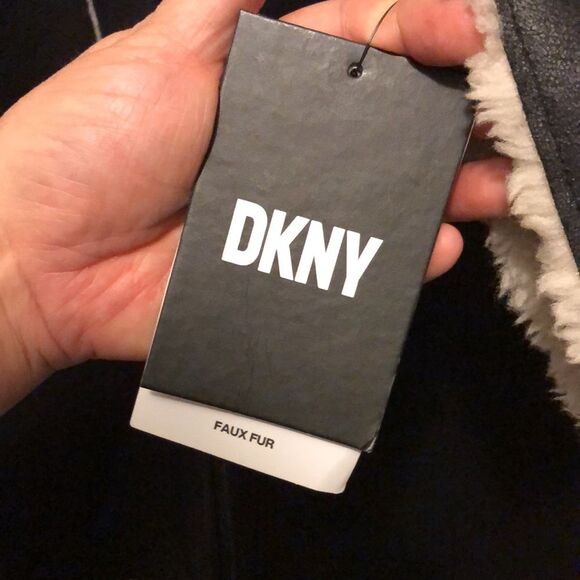 DKNY faux fur long lined zip up hooded jacket size large NWT - Picture 7 of 12